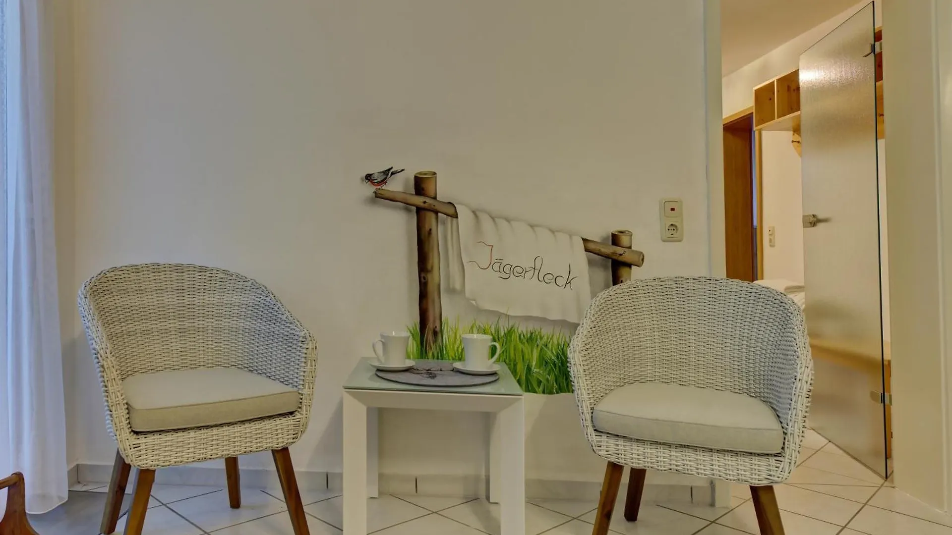Haus Jägerfleck, Ihre Ferienwohnungen am Nationalpark Bayerischer Wald Spiegelau Apartment