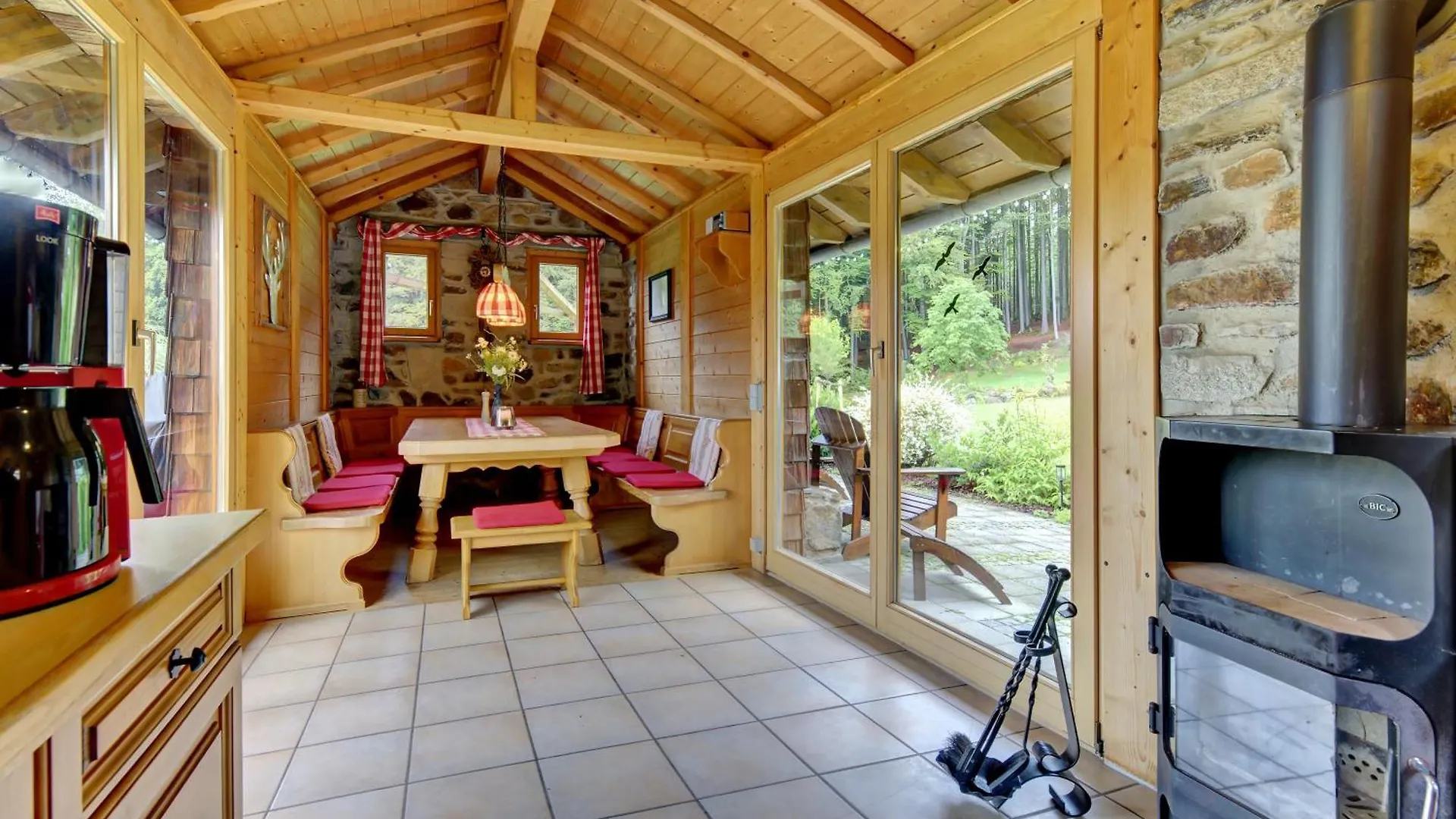 Haus Jägerfleck, Ihre Ferienwohnungen am Nationalpark Bayerischer Wald Spiegelau 0*,