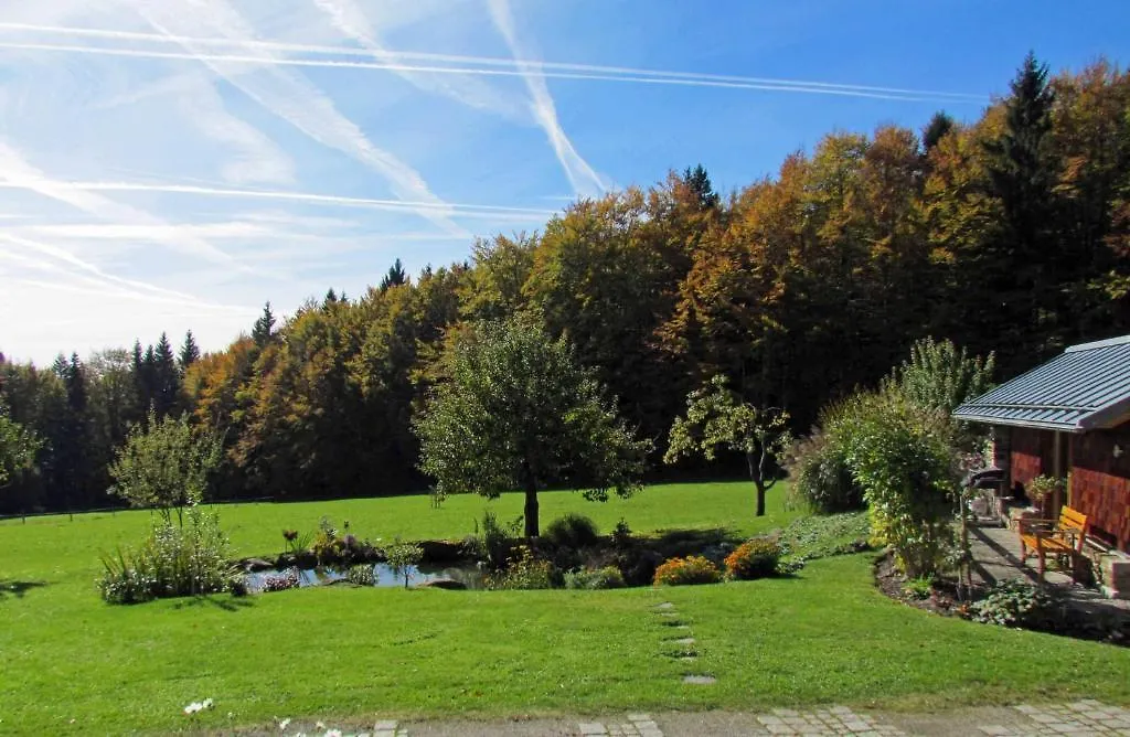 Haus Jägerfleck, Ihre Ferienwohnungen am Nationalpark Bayerischer Wald Spiegelau Apartment