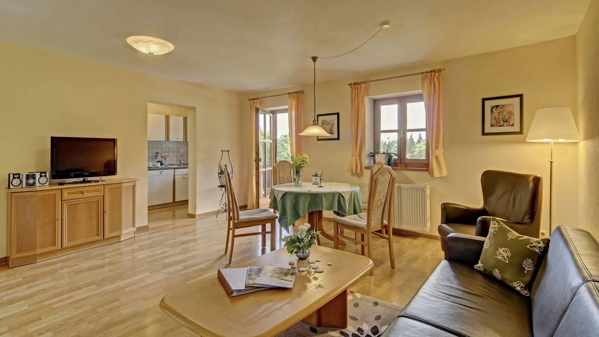 Haus Jaegerfleck, Ihre Ferienwohnungen Am Nationalpark Bayerischer Wald Spiegelau 0*,