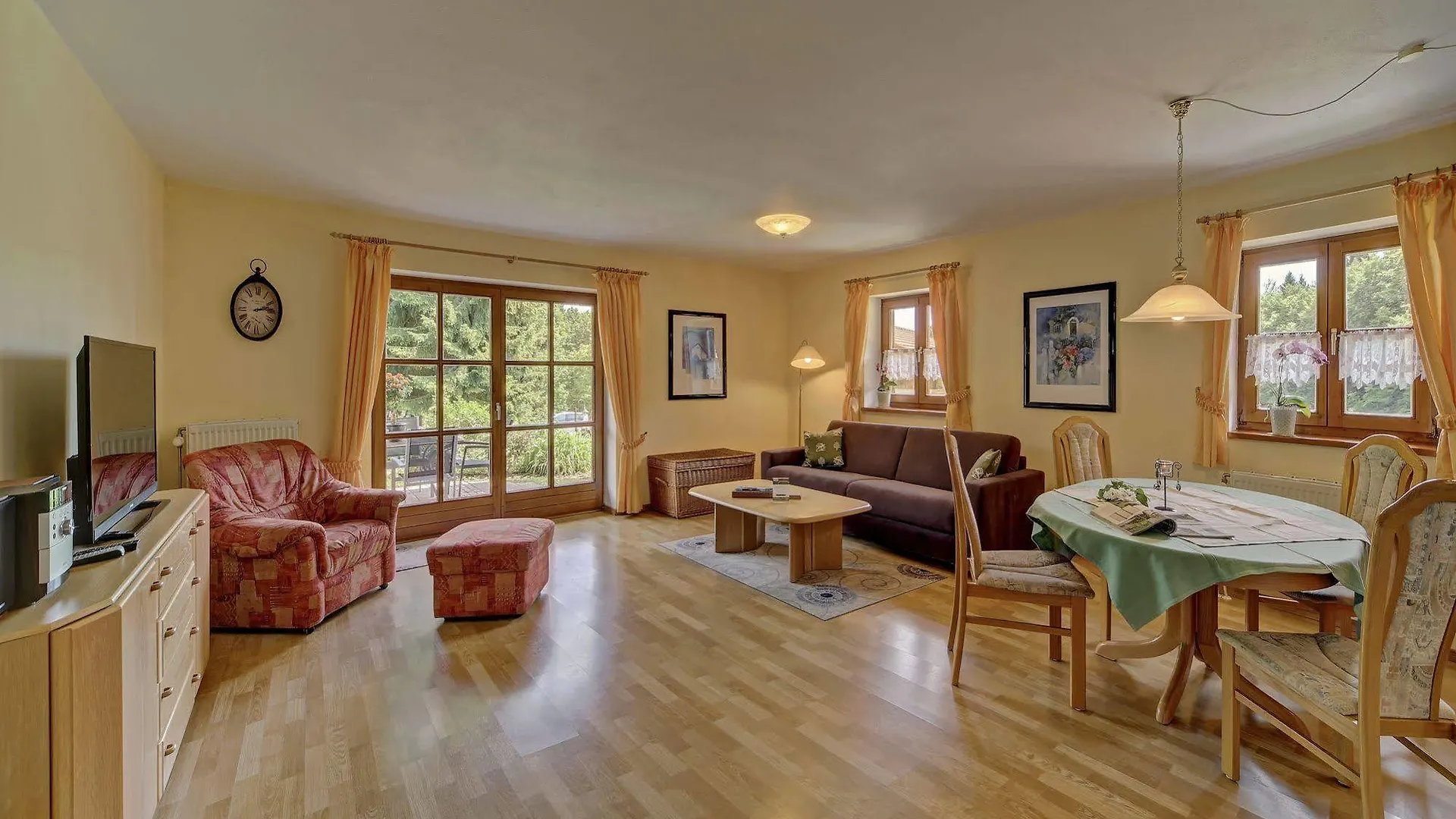 Haus Jaegerfleck, Ihre Ferienwohnungen Am Nationalpark Bayerischer Wald Spiegelau Lägenhet